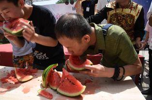 青龙县吃瓜,瓜香四溢，品味乡村田园生活